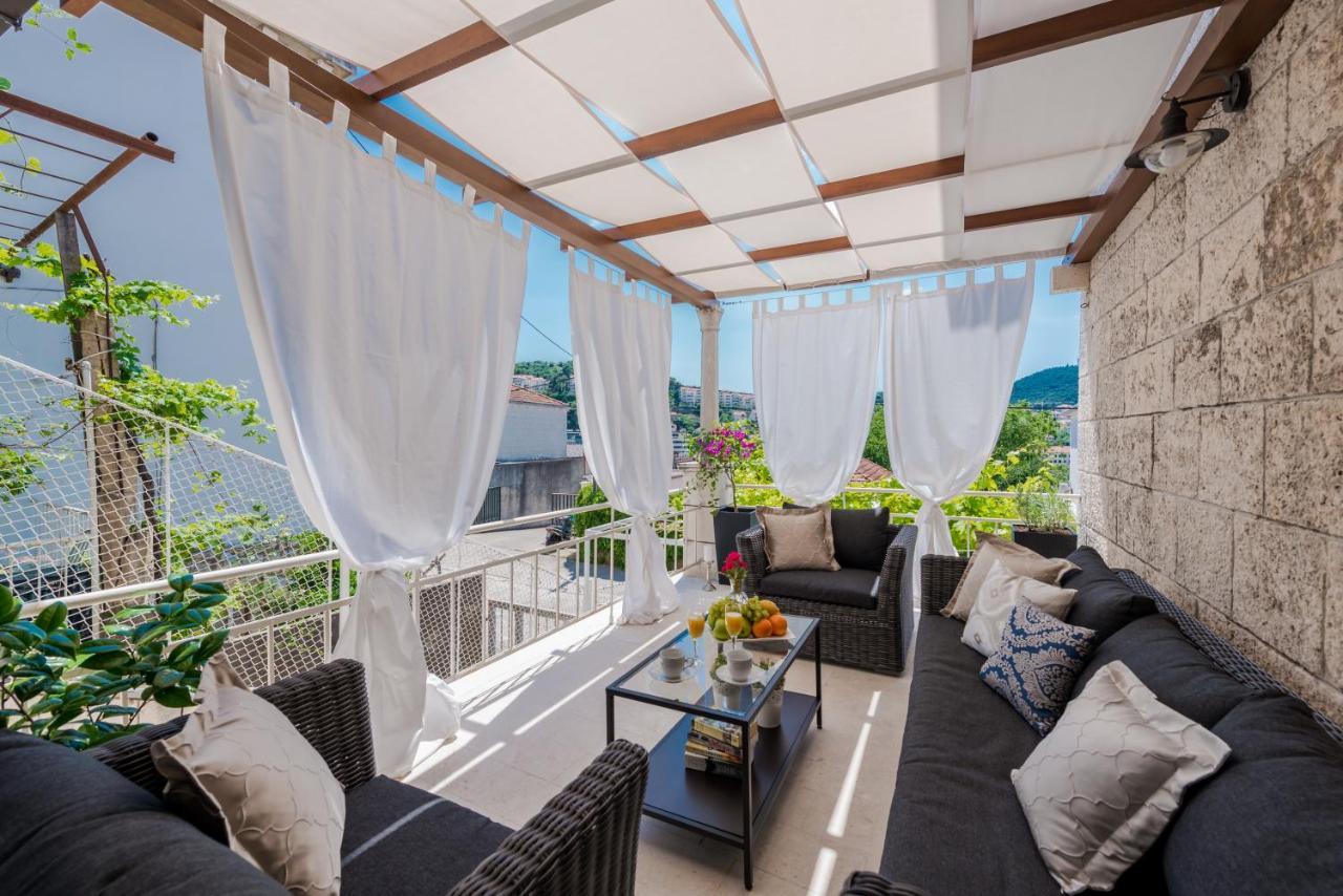 Superior Stunning Apartment Gravosa With A Free Parking دوبروفينك المظهر الخارجي الصورة
