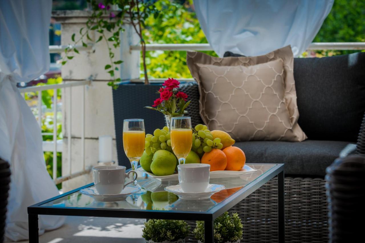 Superior Stunning Apartment Gravosa With A Free Parking دوبروفينك المظهر الخارجي الصورة