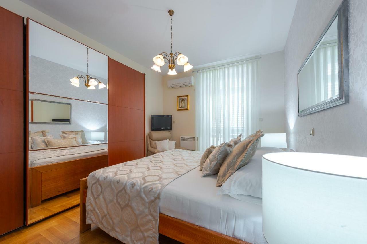 Superior Stunning Apartment Gravosa With A Free Parking دوبروفينك المظهر الخارجي الصورة