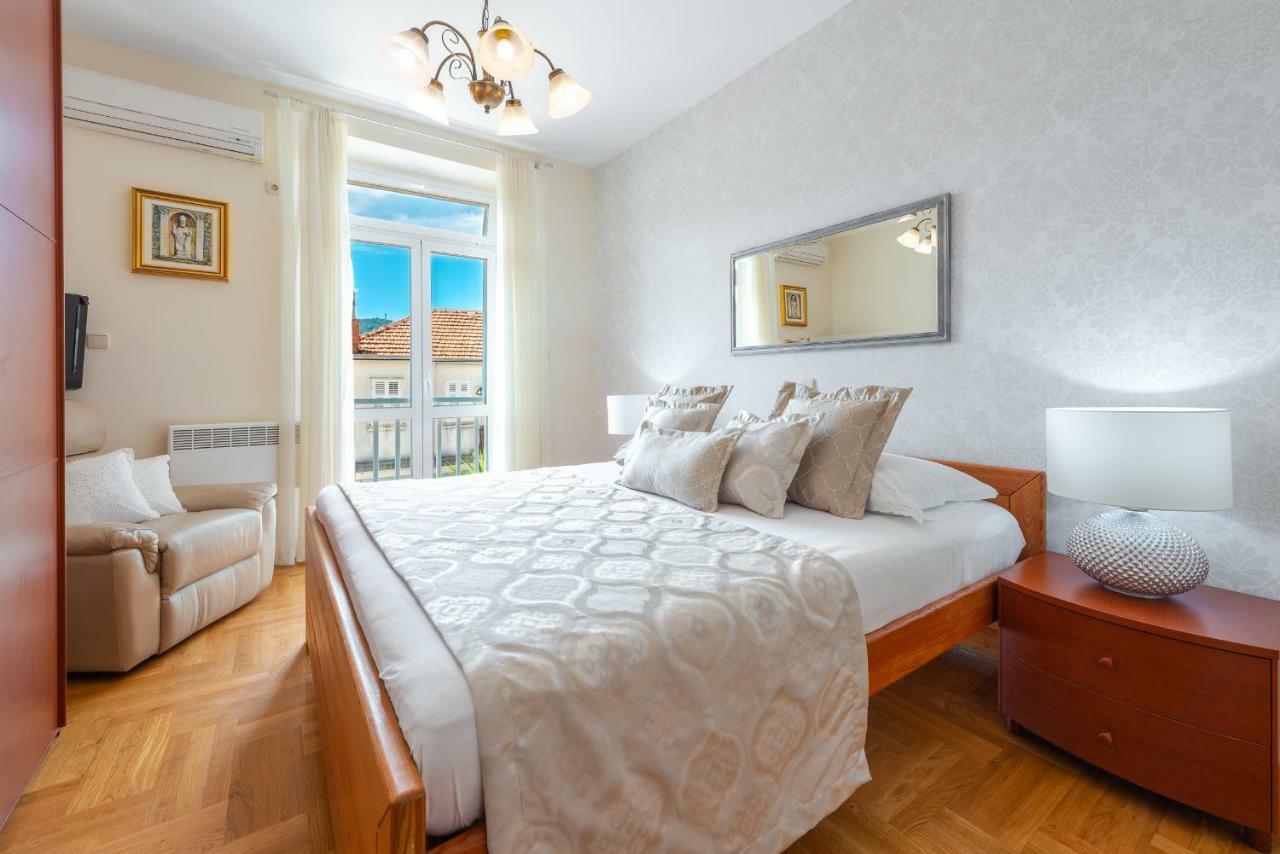 Superior Stunning Apartment Gravosa With A Free Parking دوبروفينك المظهر الخارجي الصورة
